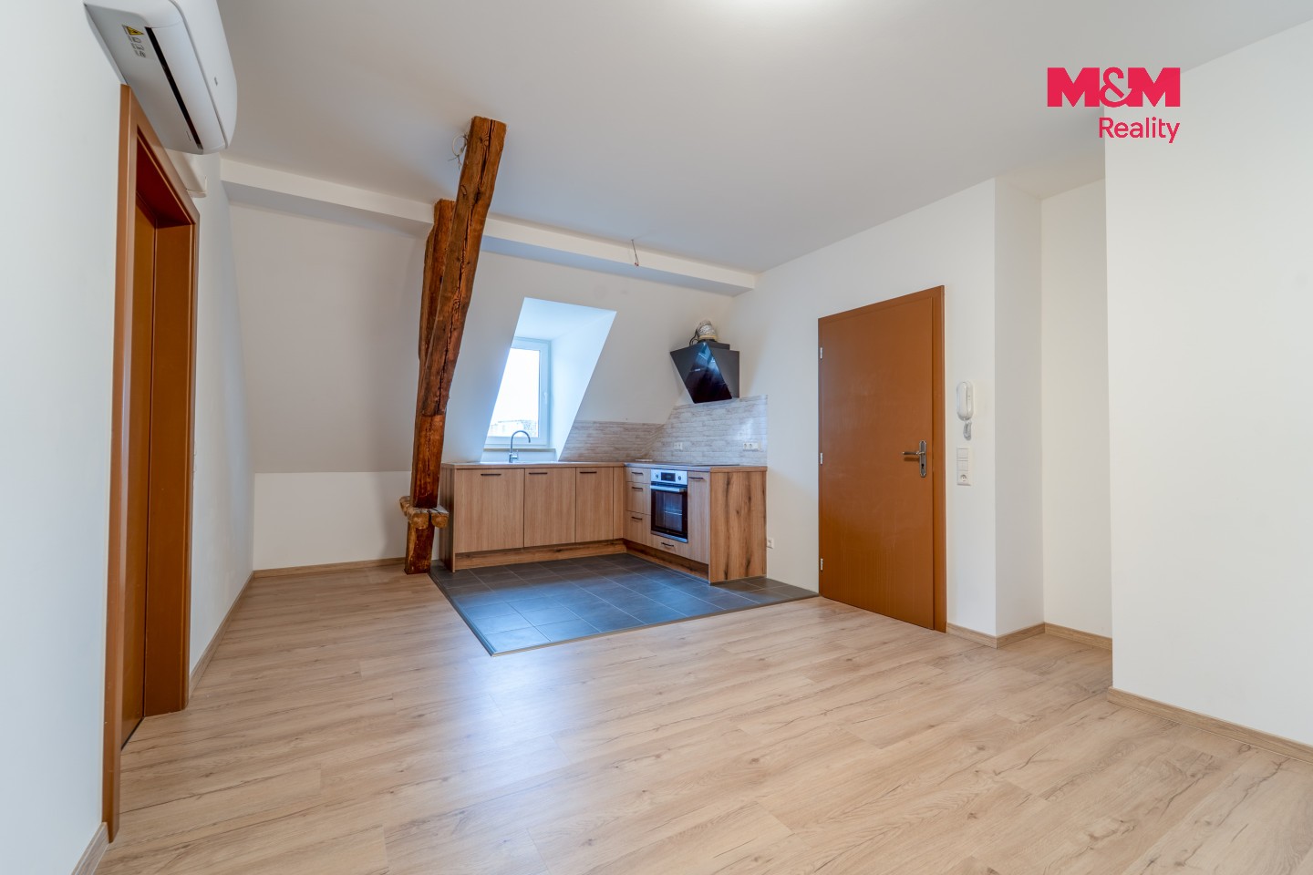 Byt 3+kk · 55 m² · Školní, Bor - 3