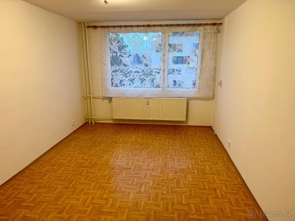 Byty, Nučice, 252 16