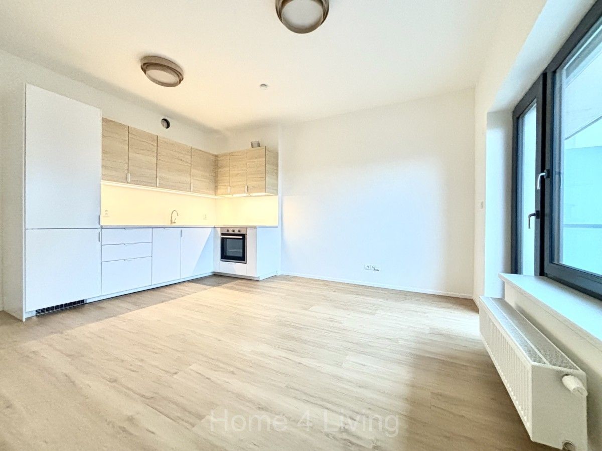 Pronájem byt 2+kk - Nové sady, Brno, 56 m²