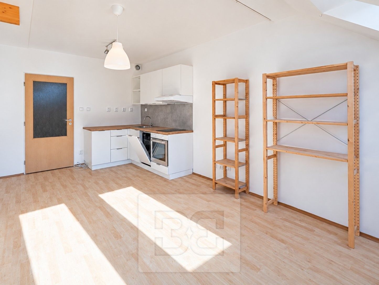 1+kk, Herlíkovická 1021, Praha Kbely, 30 m² - 1