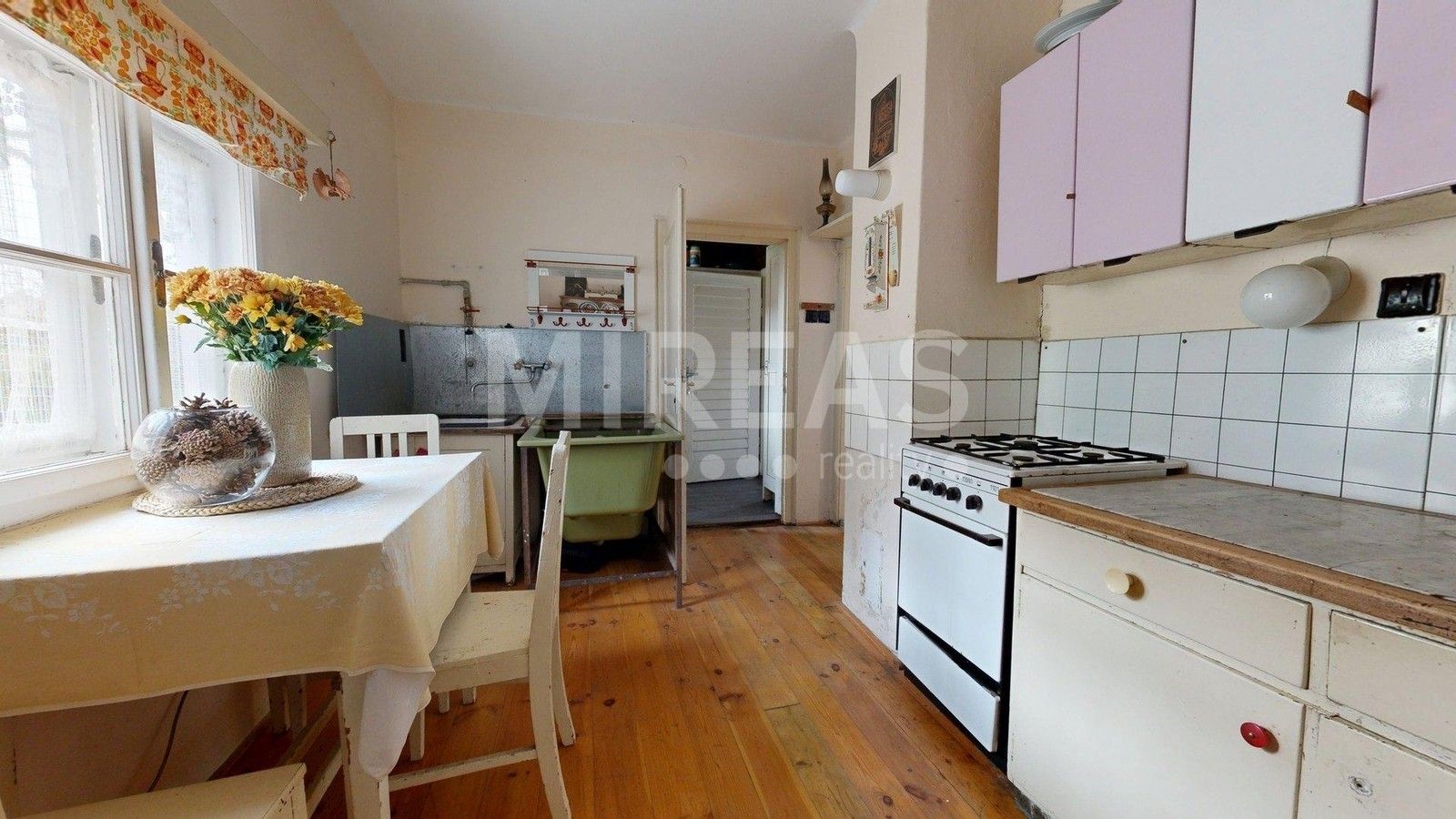 Prodej chata - Čisovice, 59 m²