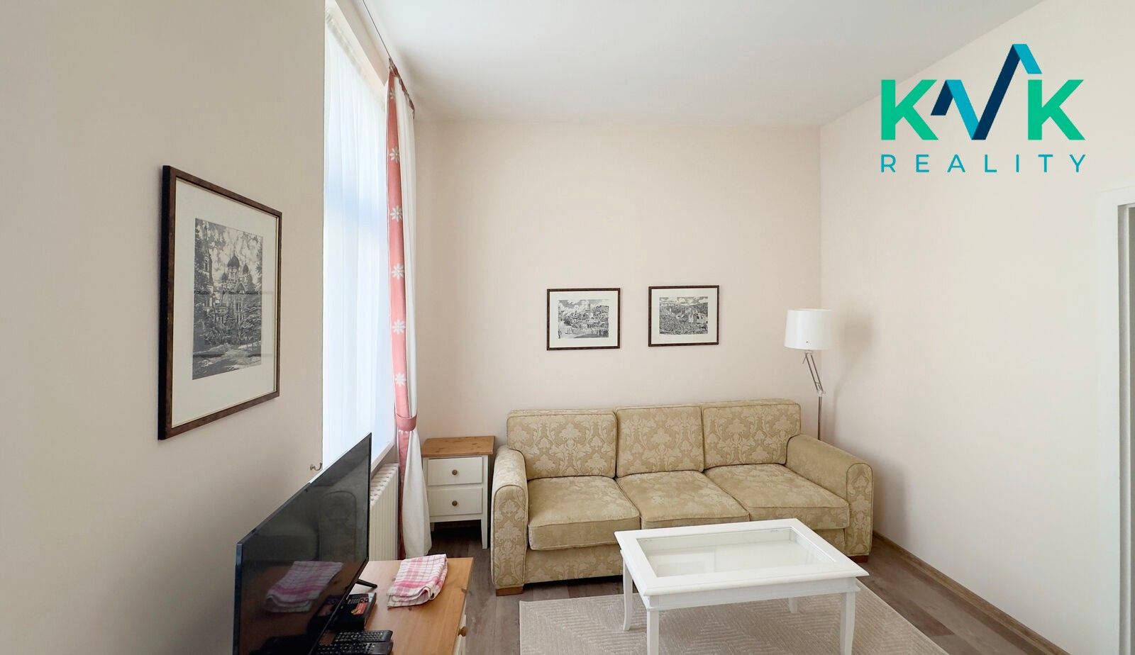2+kk, Tylova, Karlovy Vary, 34 m² - 1