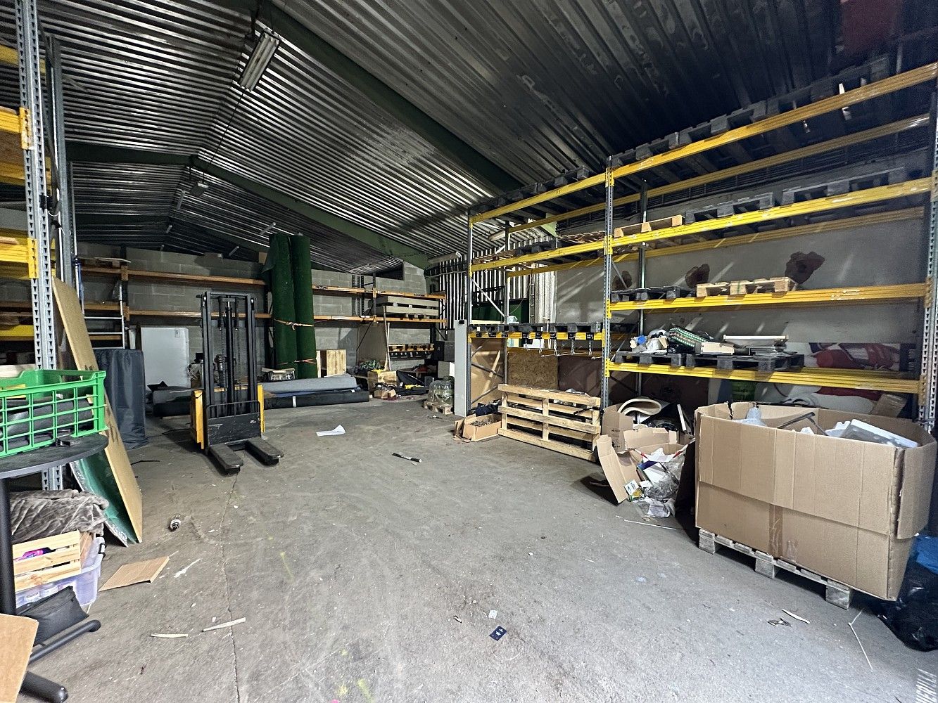 Sklad, 721 m²