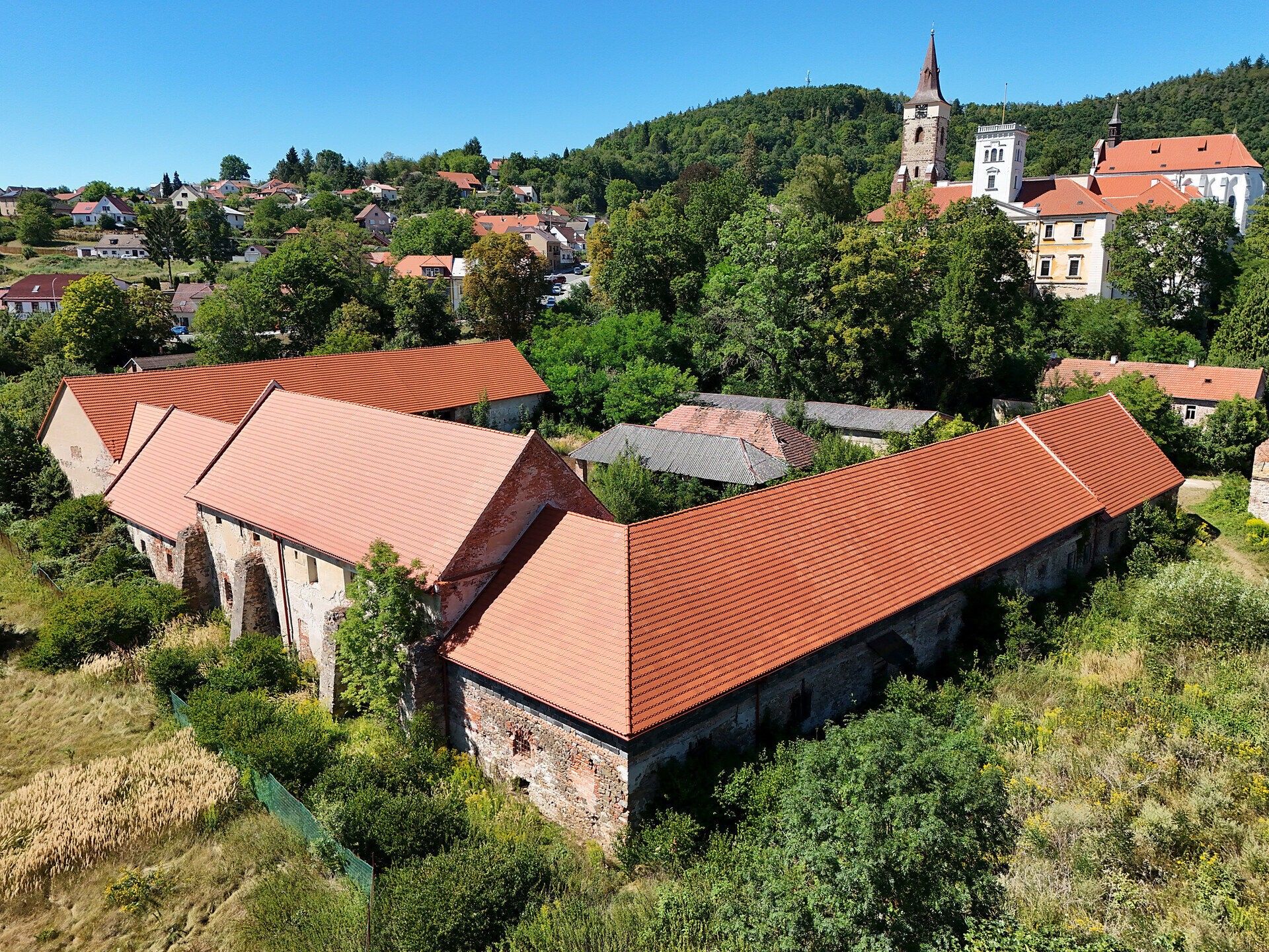 Památky, Sázava, 8 074 m² - 1