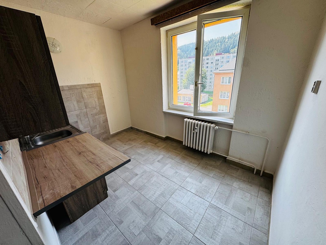 Byt 2+1 · 51 m² · Pohraniční stráže, Kraslice, okres Sokolov - 2