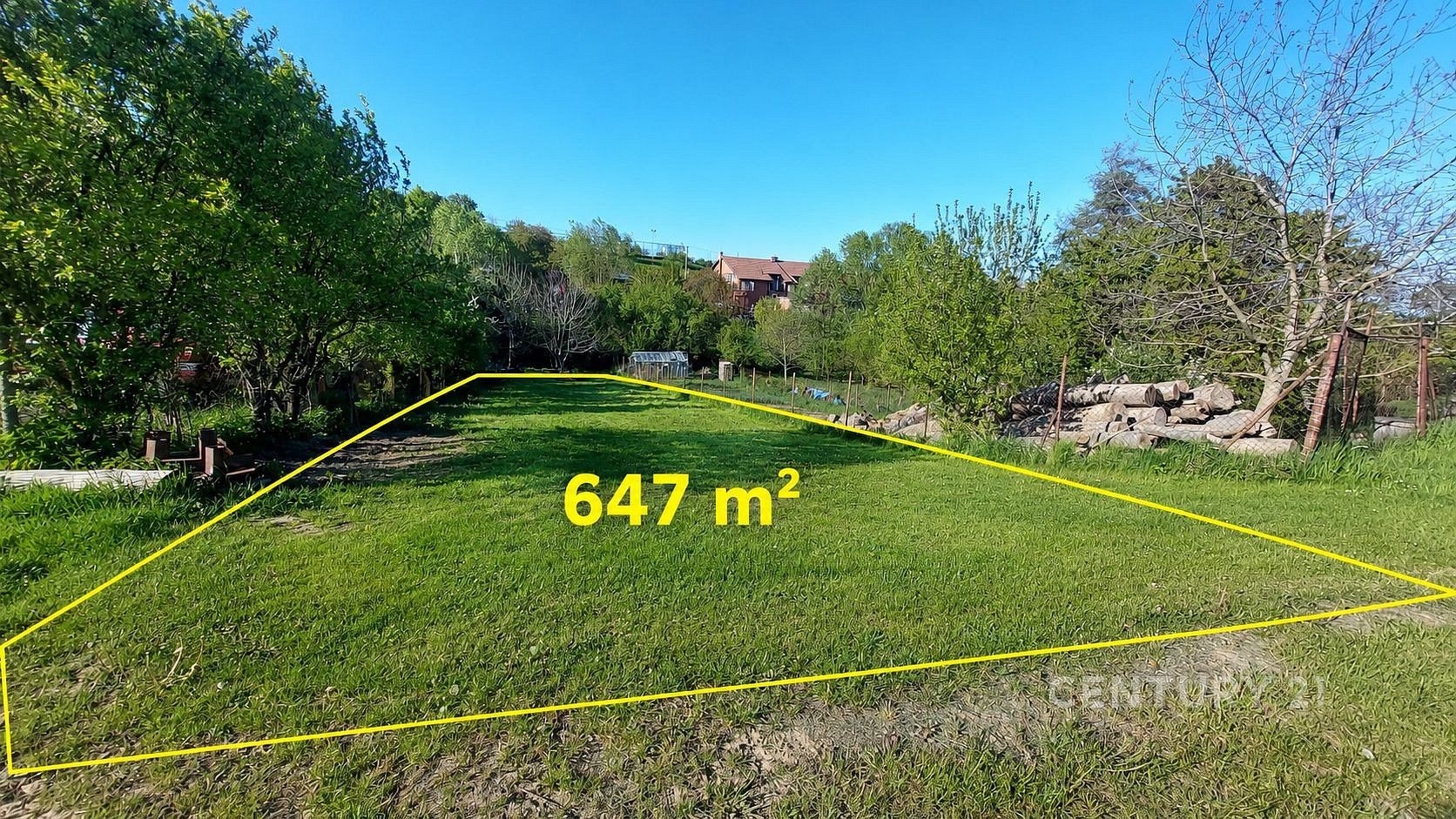 Pozemek pro bydlení, 647 m²