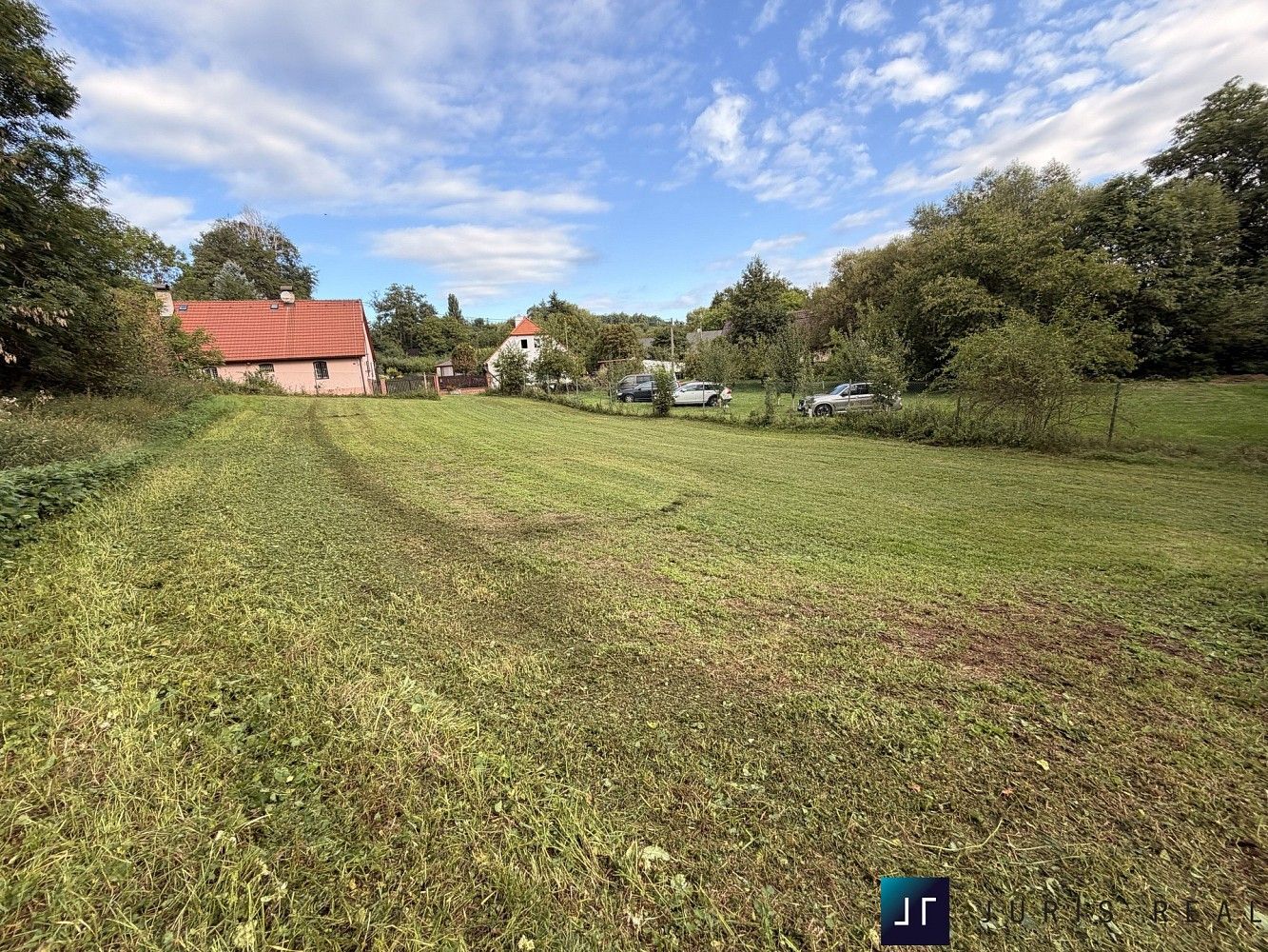 Pozemek pro bydlení, 1 200 m²