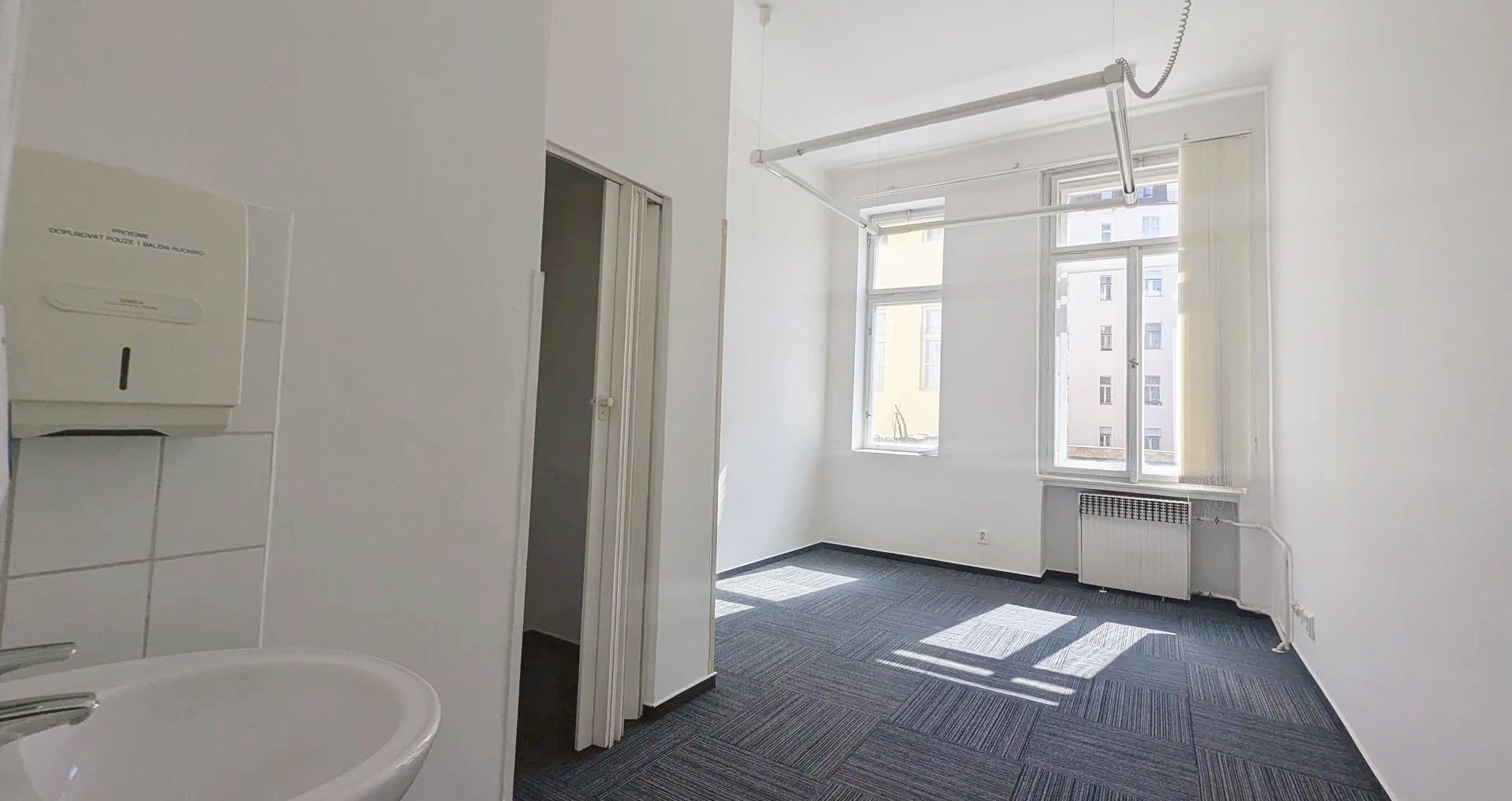 Kanceláře, Na Zderaze, Praha, 15 m²