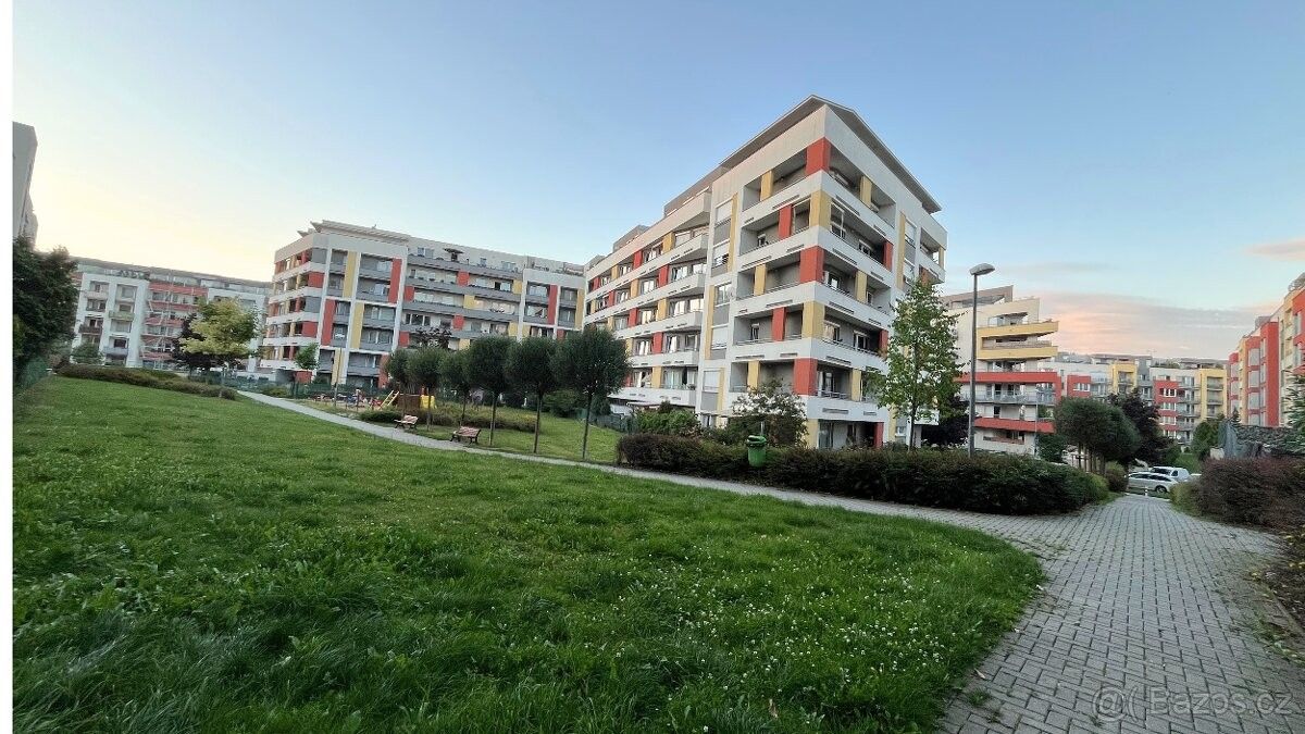 Prodej byt - Praha, 155 21