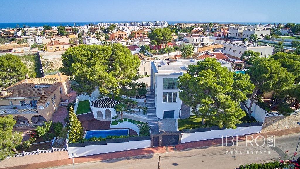 Prodej rodinný dům - Los Balcones, ES, 286 m² - 5