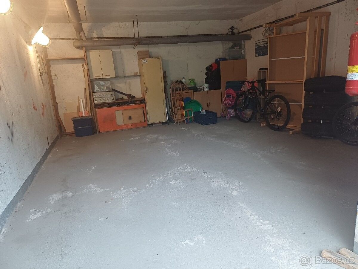 Pronájem garáž - Orlová, 735 14