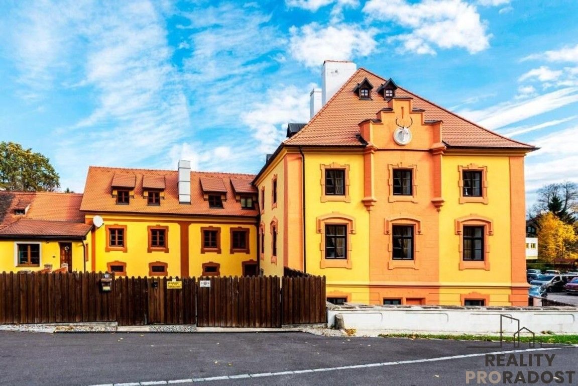 Ubytovací zařízení, Chvalšinská, Český Krumlov Latrán, 744 m² - 2