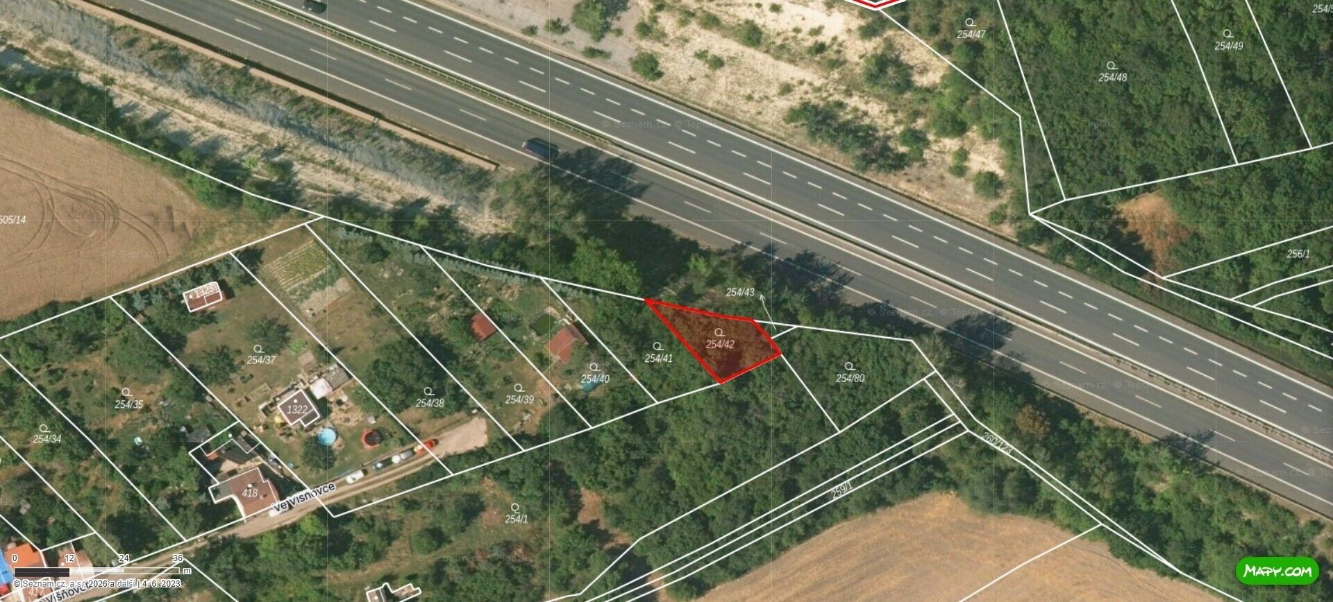 Zahrada, 464 m²