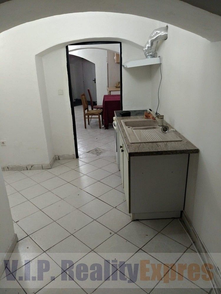 Prodej ubytovací zařízení - Praha - Karlín, okres Praha 8, Hlavní město Praha, 150 m² - 2