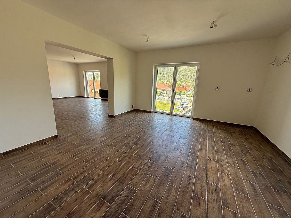 Prodej byt 3+1 - Karlštejn, okres Beroun, 133 m² - 5