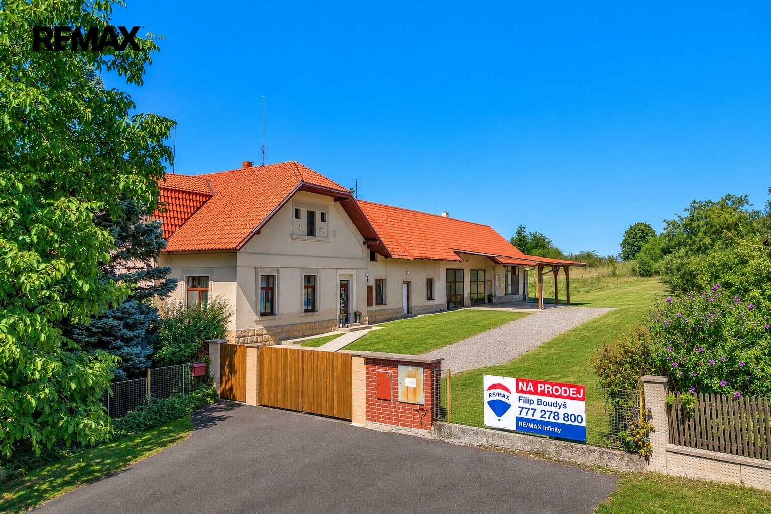 Rodinné domy, Klamoš, 570 m² - 1