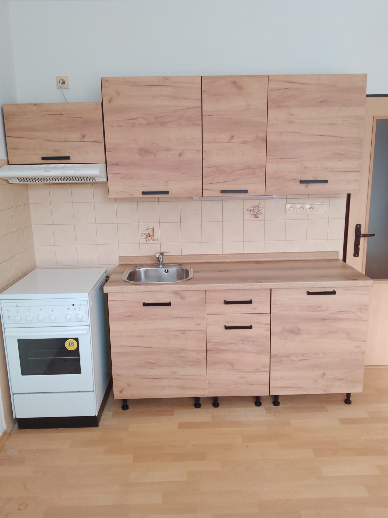 Pronájem byt 1+1 - sídliště Vajgar, Jindřichův Hradec III, 37 m² - 2