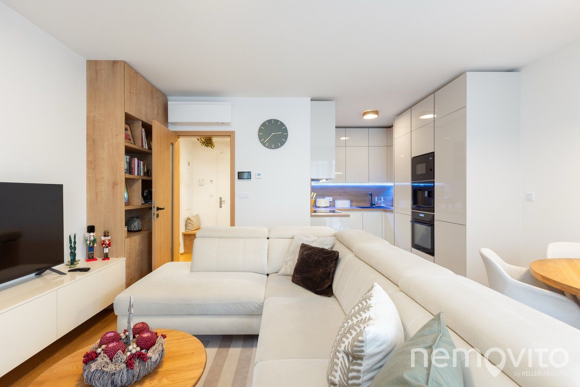 Pronájem byt 3+kk - Od Vysoké, Praha, 72 m²