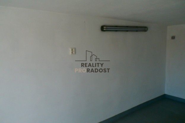 Pronájem garáž - Znojmo, 671 81 - 5