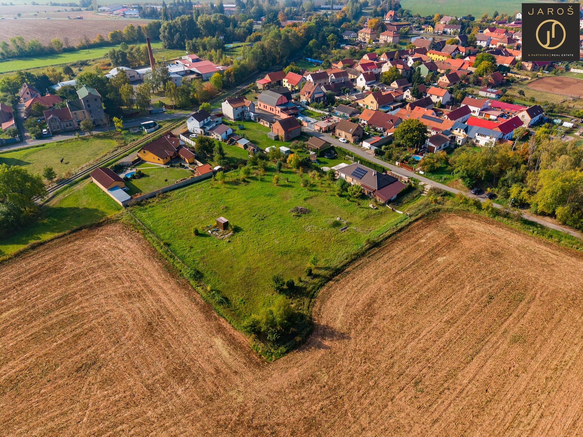 Pozemek pro bydlení, 1 326 m²