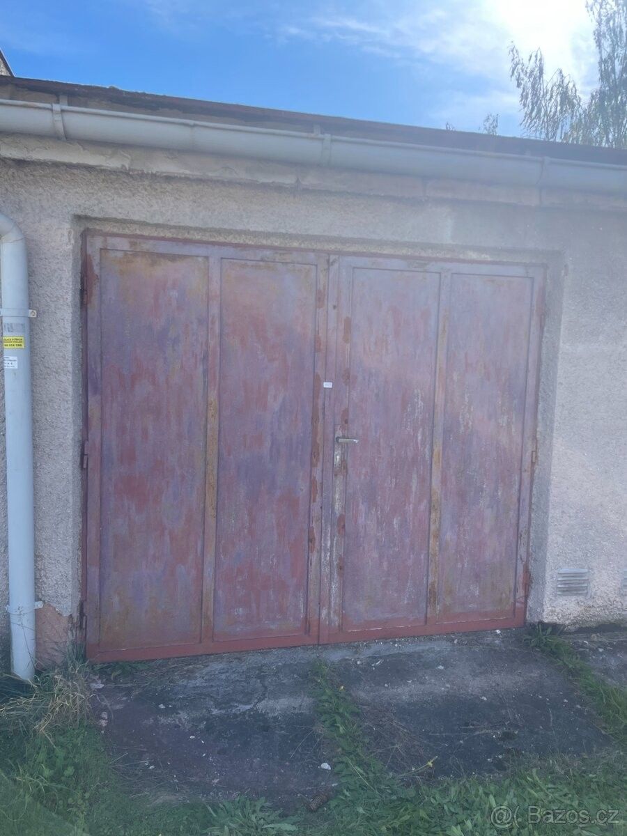 Garáže, Nová Paka, 509 01 - 1