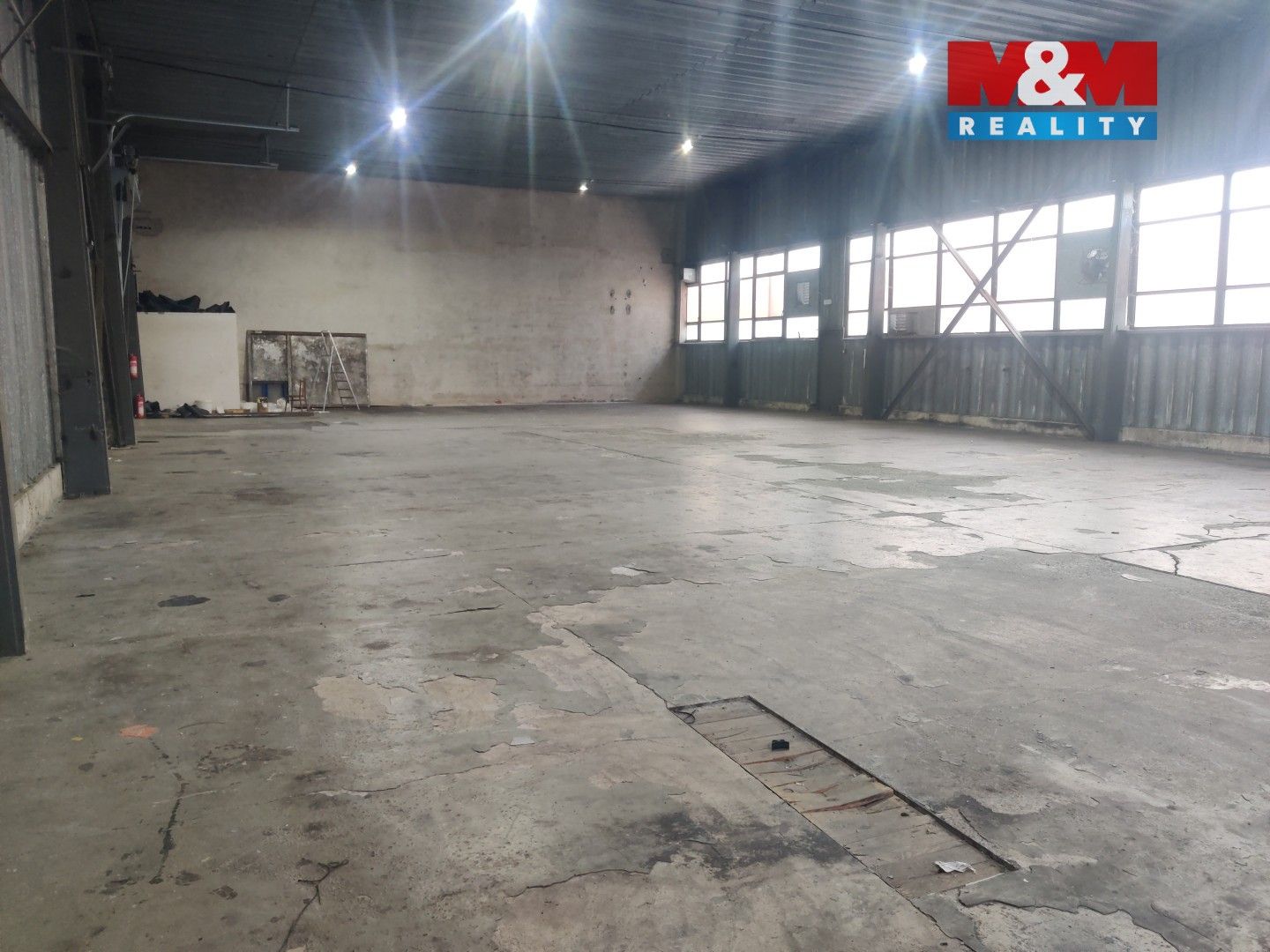 Pronájem sklad - K Cihelně, Veleň, 383 m²