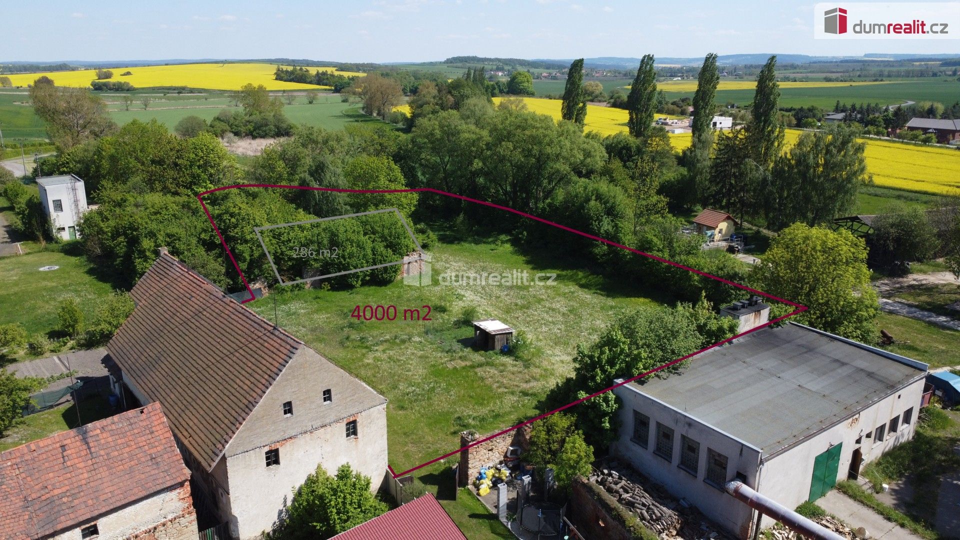 Zahrady, Kolešovice, 4 000 m²