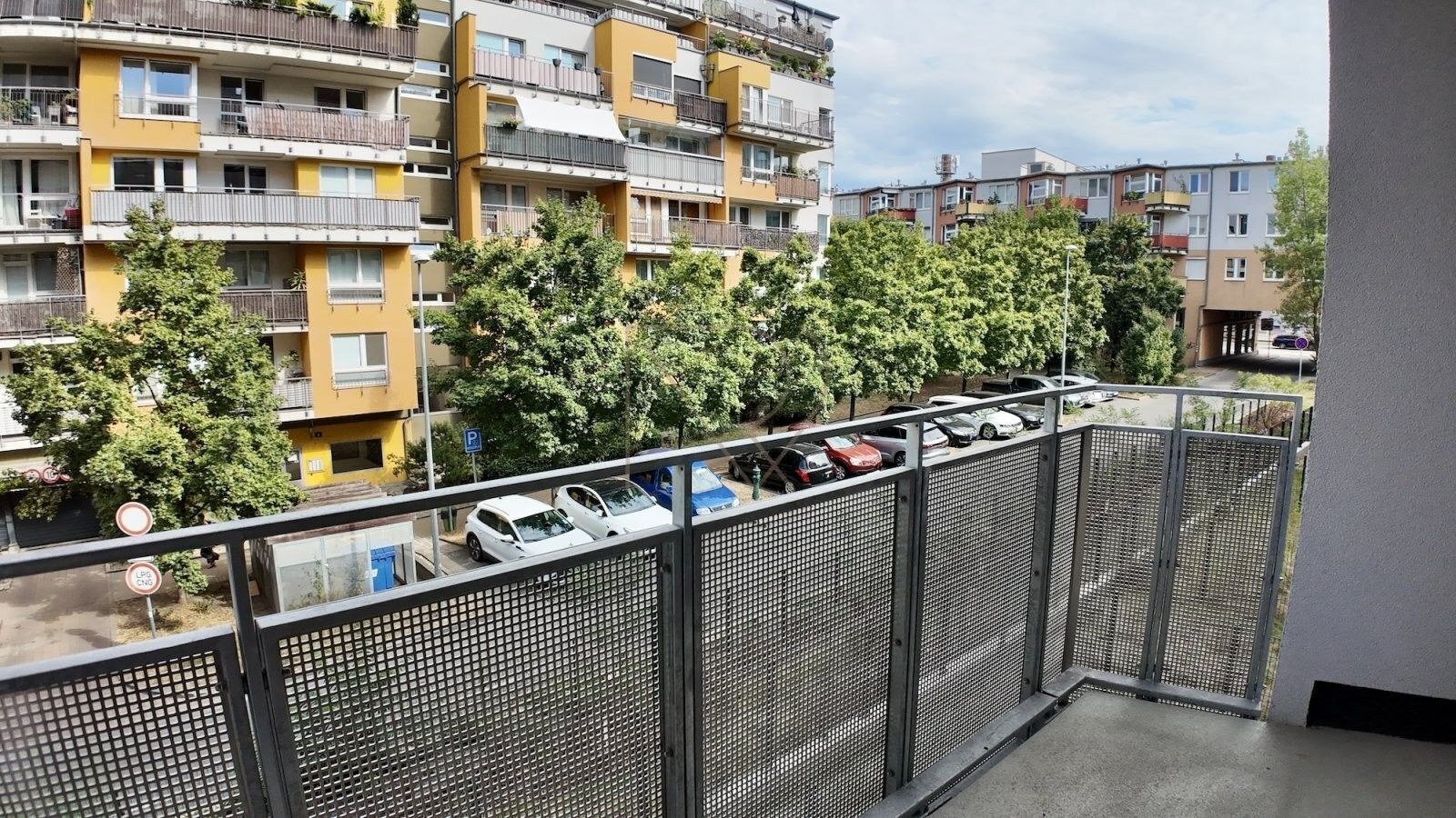 1+kk, Gerstelova, Praha Vysočany, 41 m² - 2