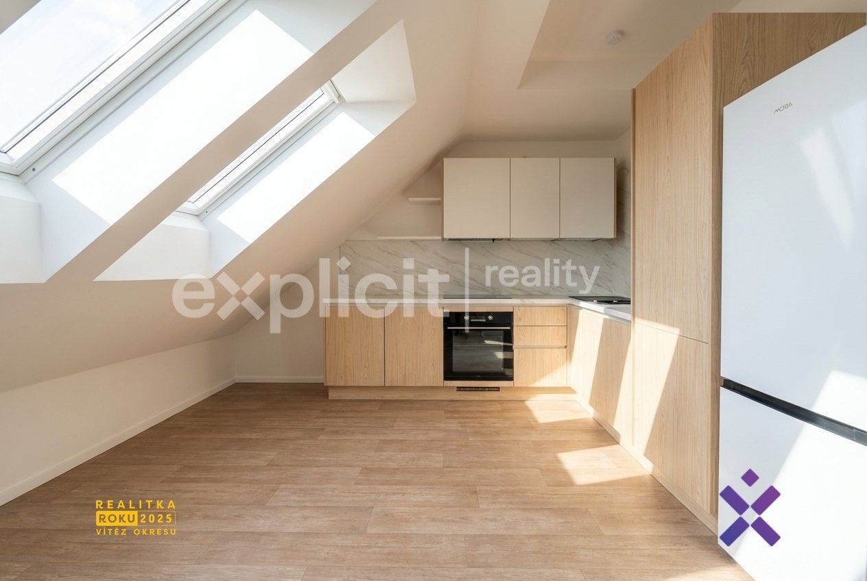 3+kk, Hostovlice, 75 m²