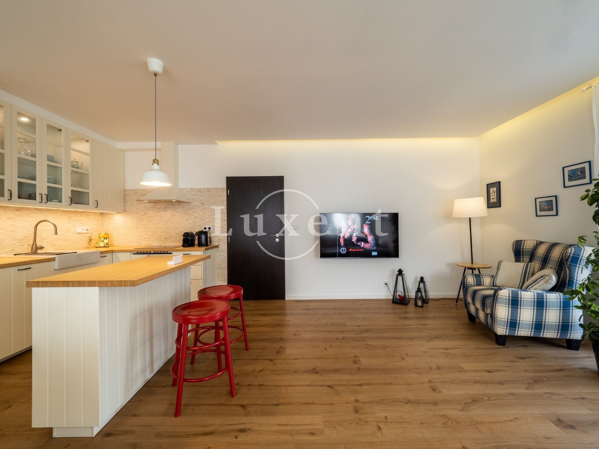 Pronájem byt 2+kk - Formanská, Praha, 68 m²