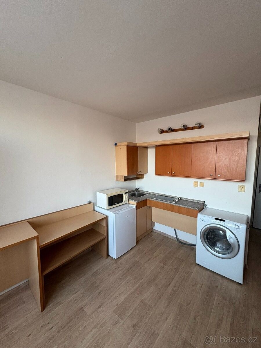 Pronájem byt - Jihlava, 586 01