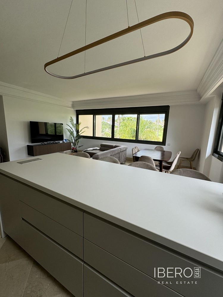 Prodej byt 4+kk - Nueva Andalucía, Španělsko, 127 m² - 5