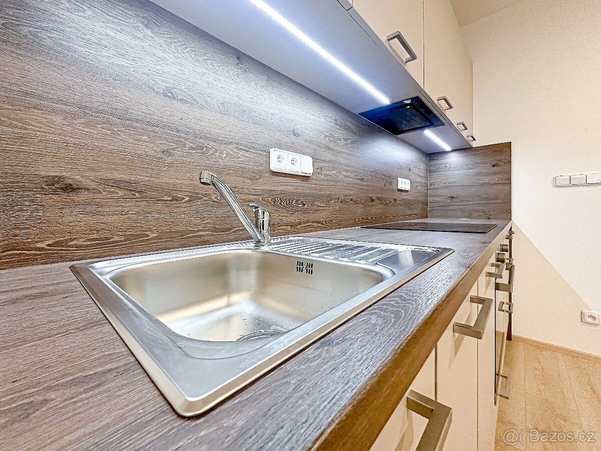 Pronájem byt - Měřín, 594 42