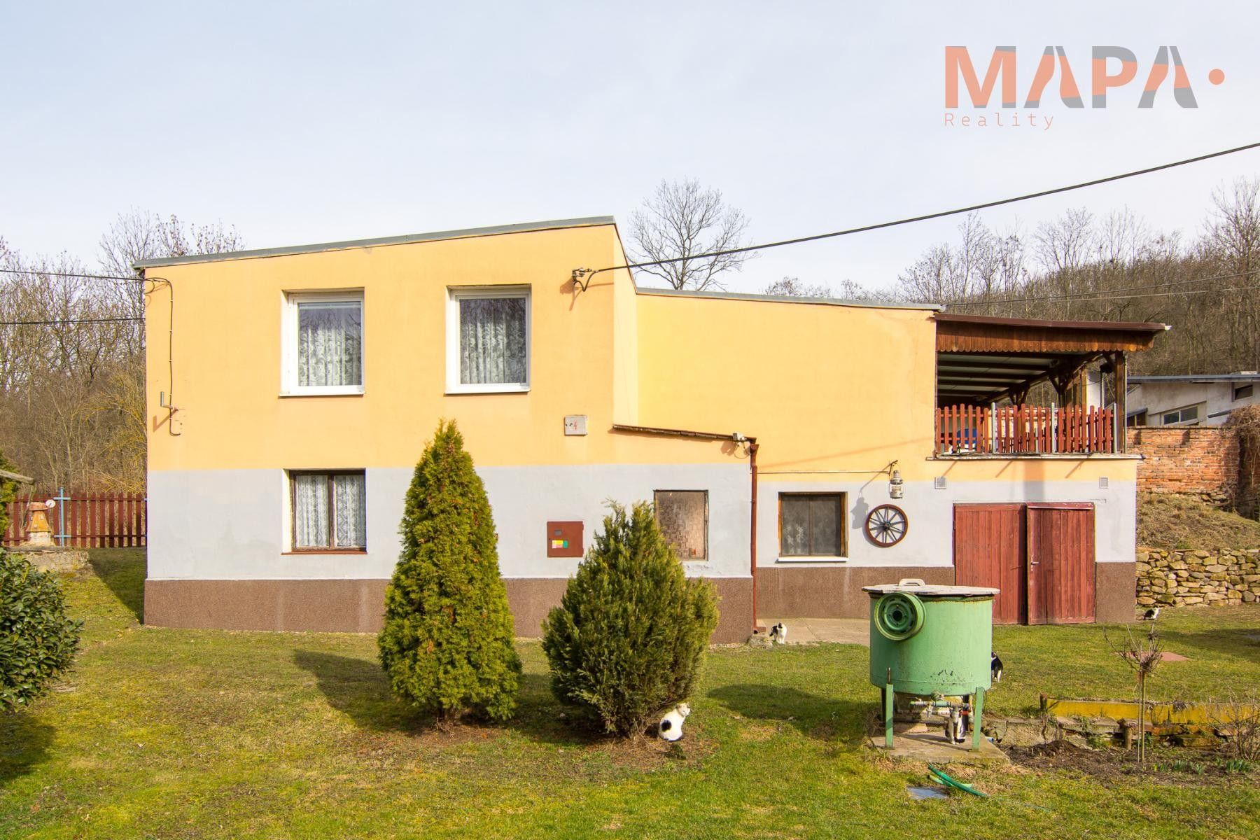 Rodinné domy, Střezov, Březno, 200 m²