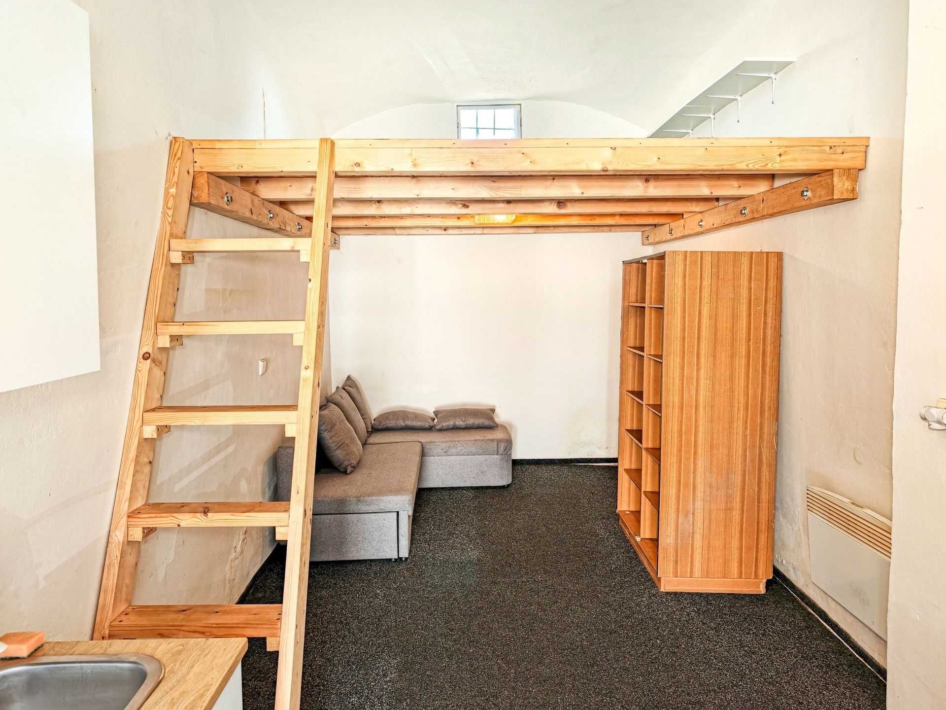 Pronájem byt - Jana Palacha, Pardubice, 19 m²