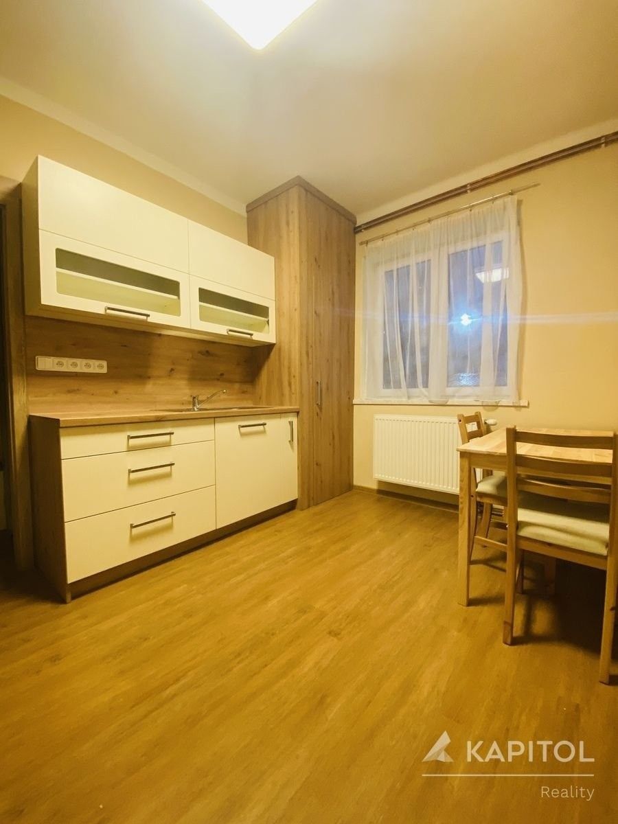 Prodej byt 1+1 - Rostislavova, Uherské Hradiště, 34 m²