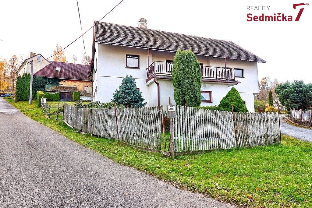 Prodej rodinný dům - Věcov, 318 m²