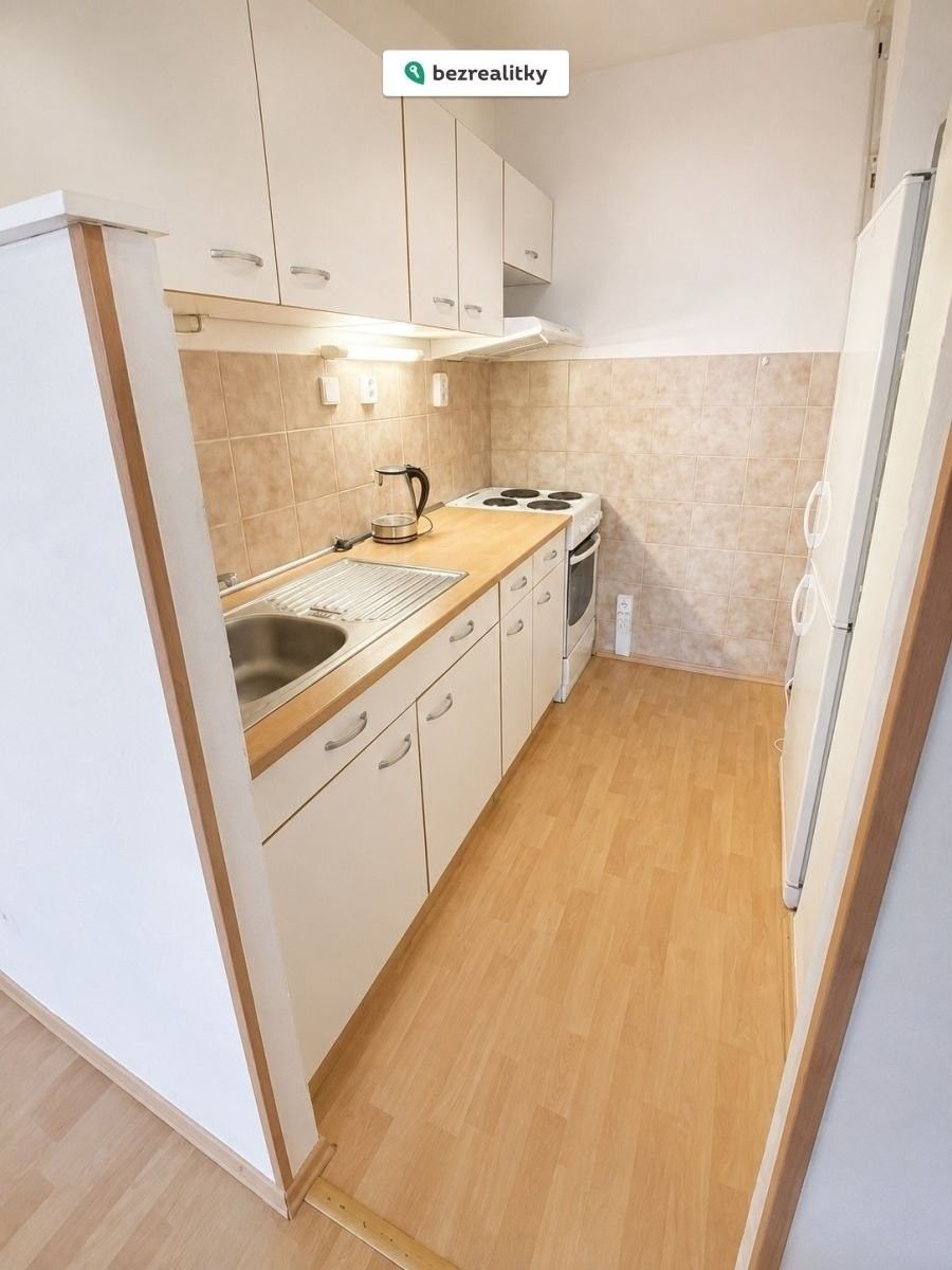 2+kk, Cílkova 648, Praha Kamýk, 43 m² - 1