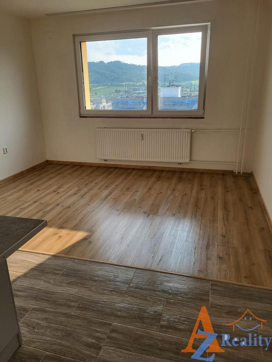 Pronájem byt 1+1 - V Sídlišti, Děčín, 40 m² - 5