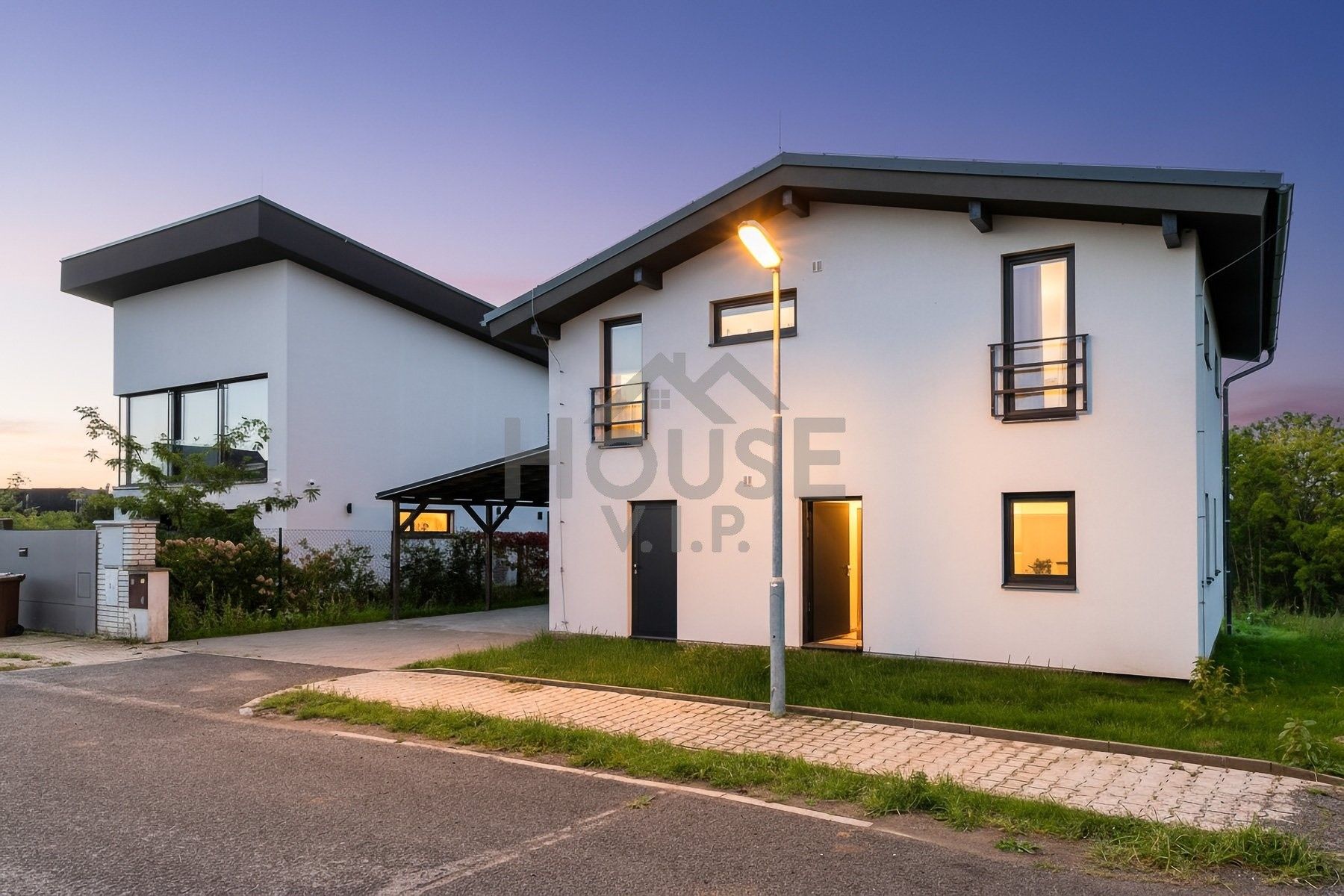 Rodinné domy, Opuková, Tuchoměřice, 136 m²