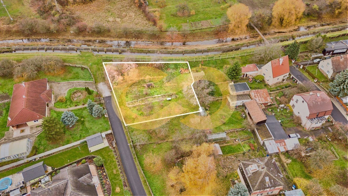 Pozemky pro bydlení, Černovice, 901 m²