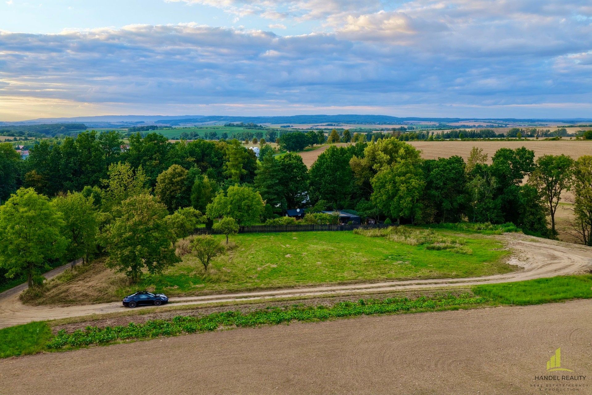 Prodej pozemek pro bydlení - Mrlínek