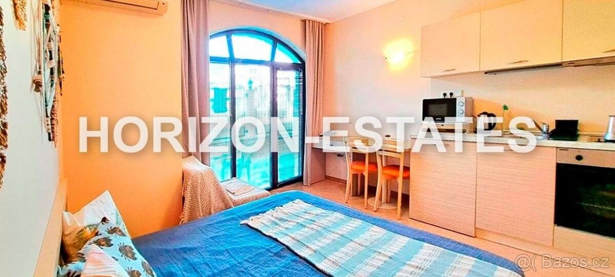 Prodej byt - 987 66, Zahraničí