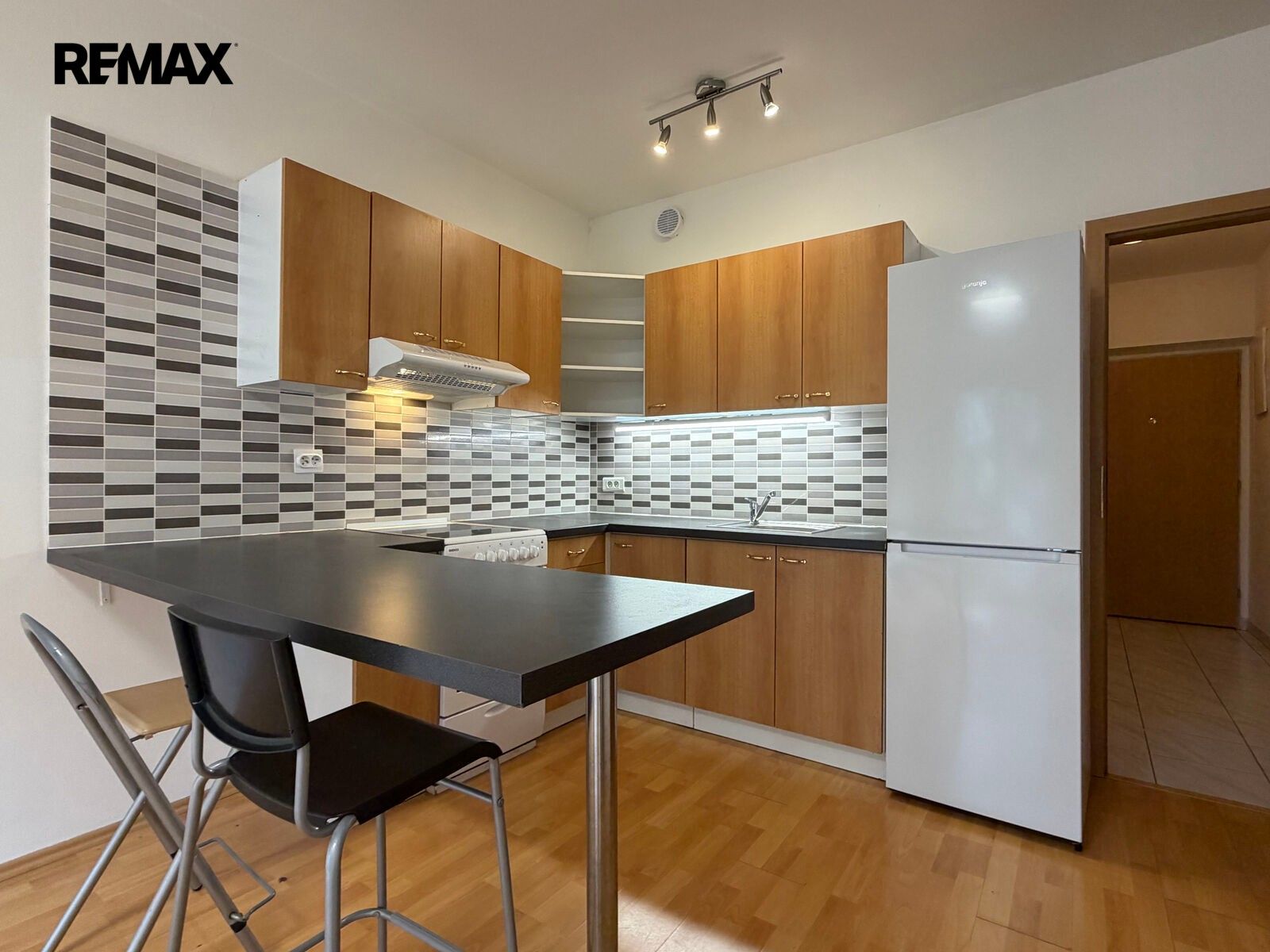 Byt 2+kk · 48 m² · Chotěšovská 679, Praha Letňany - 4