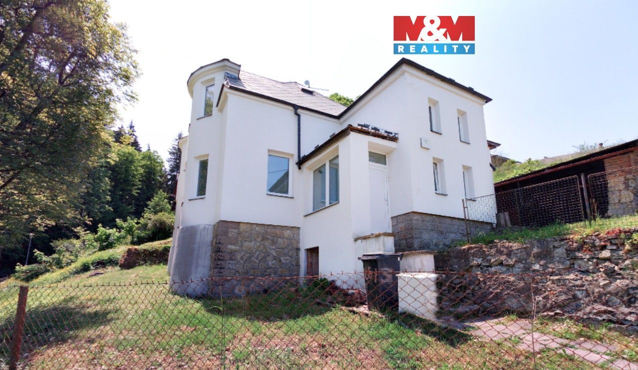 Rodinné domy, A. Staška, Ústí nad Orlicí, 198 m²