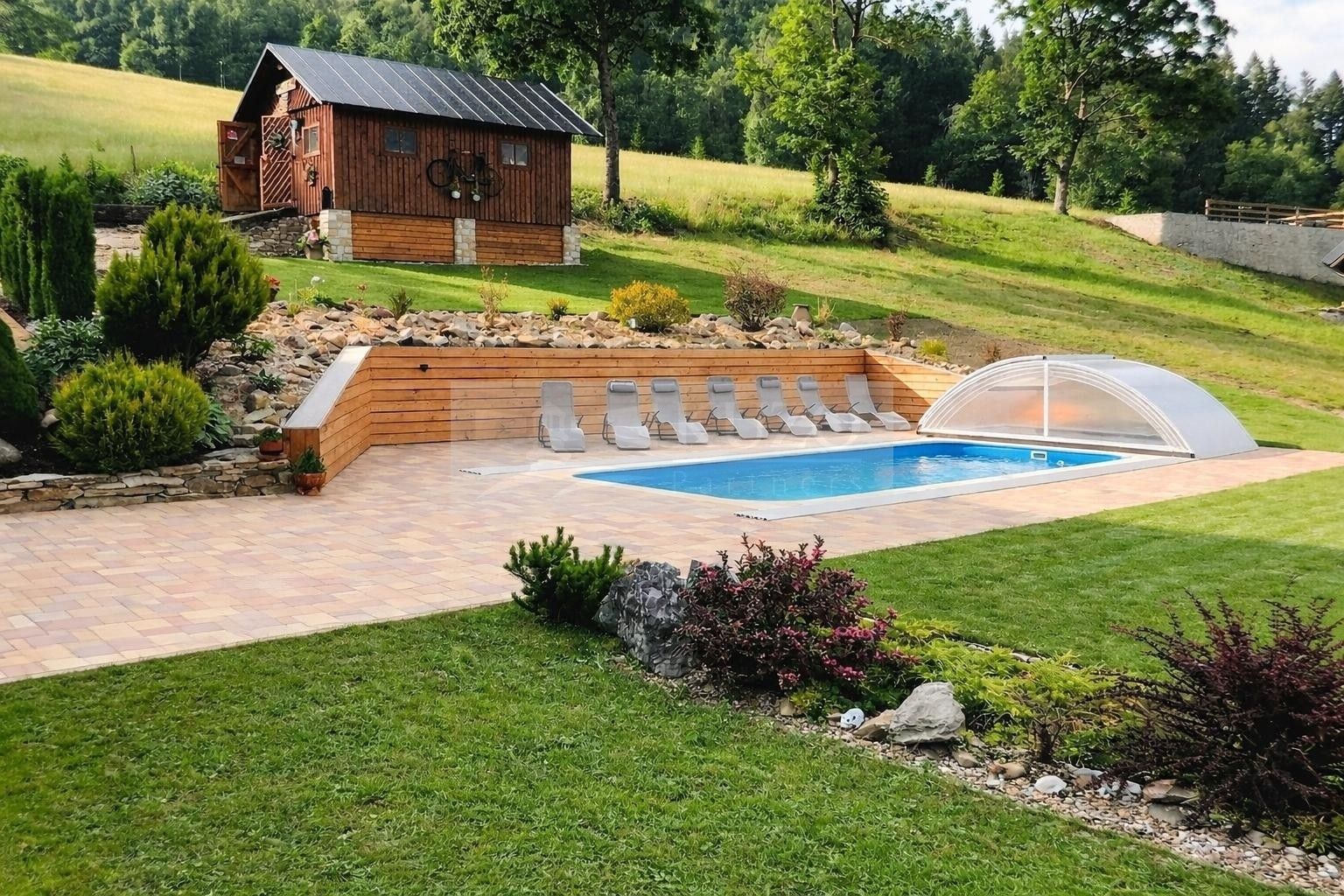 Prodej komerční - Paseky nad Jizerou, 345 m²